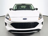 Used 2022 Ford Escape SE image 2