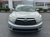 Used 2015 Toyota Highlander XLE image 2