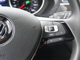 Used 2020 Volkswagen Tiguan SE image 2