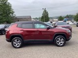 Used 2022 Jeep Compass Trailhawk w/ Trailhawk Convenience Group image 4