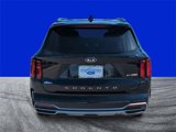 Used 2021 Kia Sorento EX w/ Panoramic Sunroof Package image 4