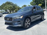 Used 2022 Volvo XC60 B5 Inscription image 2