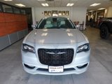 Used 2022 Chrysler 300 Touring L image 3