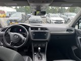 Used 2020 Volkswagen Tiguan SEL image 4