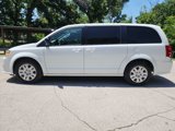 Used 2018 Dodge Grand Caravan SE w/ UConnect Hands-Free Group image 3