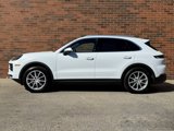 Used 2024 Porsche Cayenne image 2