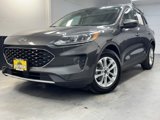 Used 2020 Ford Escape SE image 3