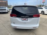 Used 2023 Chrysler Voyager LX image 6