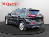 Used 2017 Jeep Cherokee Limited image 5