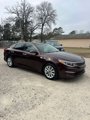 Used 2017 Kia Optima EX w/ Premium Package image 2