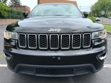 Used 2018 Jeep Grand Cherokee Laredo image 2