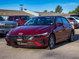 Used 2025 Hyundai Elantra SE image 4