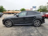 Used 2023 Alfa Romeo Stelvio Ti image 5