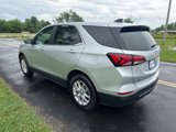 Used 2022 Chevrolet Equinox LT w/ Driver Convenience Package image 5