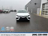 Used 2021 Toyota Camry SE image 2