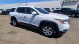 Certified 2019 GMC Acadia SLE image 2