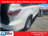 Used 2015 Toyota Highlander XLE image 5