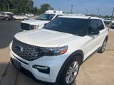 Used 2022 Ford Explorer Platinum w/ Equipment Group 601A image 2