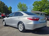 Used 2015 Toyota Camry LE image 4