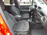 Used 2023 Jeep Renegade Latitude image 4