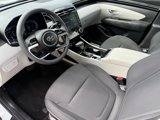 Used 2022 Hyundai Tucson SE image 6