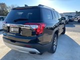 Used 2023 GMC Acadia SLT image 3