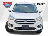 Used 2017 Ford Escape SE image 2