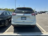 Used 2015 Nissan Rogue SV image 4