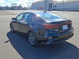 Certified 2022 Kia Forte LXS image 5