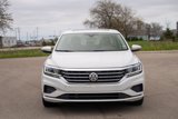 Used 2021 Volkswagen Passat 2.0T SE image 2