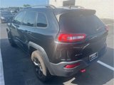 Used 2018 Jeep Cherokee Trailhawk w/ Cold Weather Group image 4