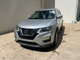 Used 2017 Nissan Rogue SV image 5