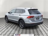 Used 2022 Volkswagen Tiguan SE image 3