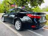 Used 2013 Lexus ES 300h image 3