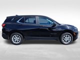 Used 2024 Chevrolet Equinox LT image 2
