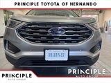 Used 2023 Ford Edge Titanium image 3