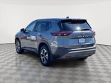 Used 2022 Nissan Rogue SV image 5