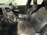 Used 2018 Jeep Cherokee Limited image 3
