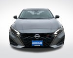 Used 2023 Nissan Altima 2.5 SR w/ SR Premium Package image 2