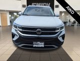 Used 2022 Volkswagen Taos SEL w/ Panoramic Sunroof Package image 2