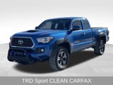 Used 2018 Toyota Tacoma TRD Sport image 2