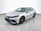 Used 2023 Toyota Camry SE image 3