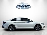 Used 2023 Volkswagen Jetta SE image 2