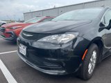 Used 2023 Chrysler Voyager LX image 2