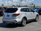Used 2017 Hyundai Santa Fe SE image 2