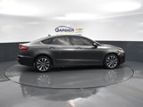 Used 2020 Ford Fusion SE image 2