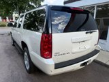 Used 2014 GMC Yukon XL SLT w/ SLT-2 Equipment Package image 2