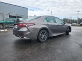 Used 2021 Toyota Camry SE image 3