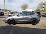 Used 2018 Nissan Rogue SV w/ Premium Package image 3