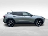 Used 2024 Chevrolet Trax RS image 6